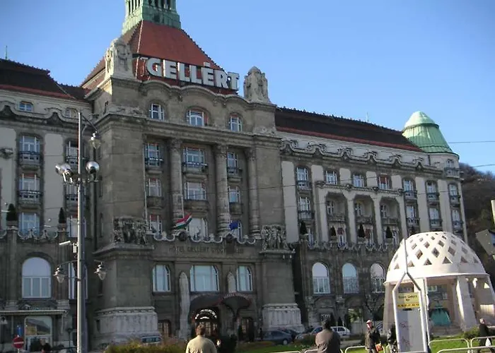 Danubius Gellert Отель 4*